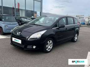 PEUGEOT 5008 Diesel