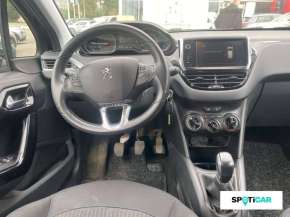 PEUGEOT 208 Essence